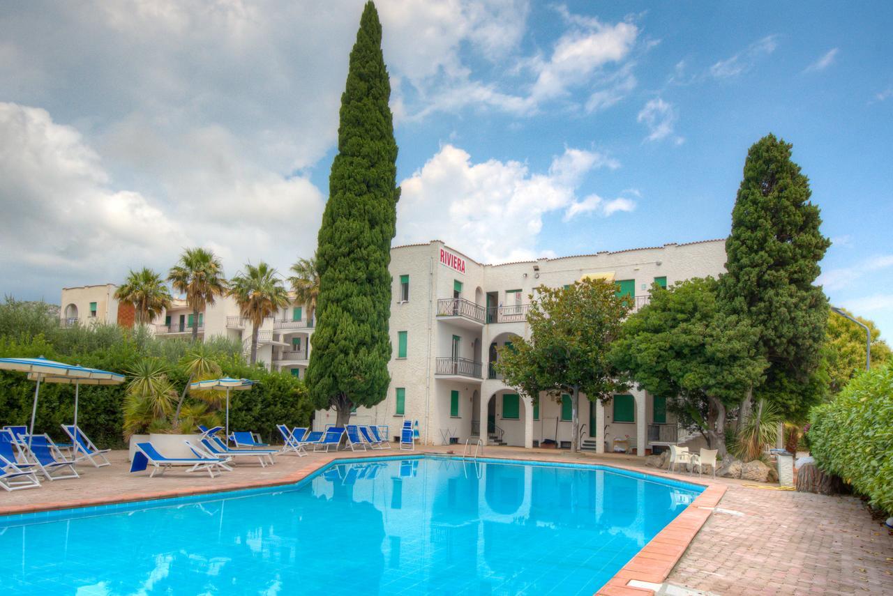 Hotel Riviera Pietra Ligure Exterior foto